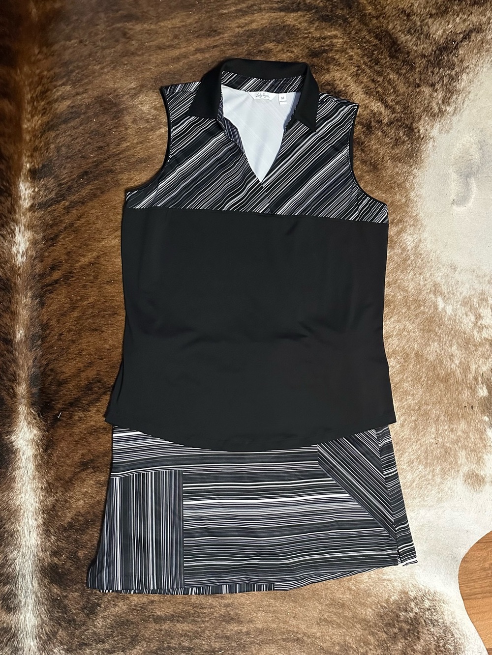 Sleeveless Black & White Striped Golf Top/Skort
